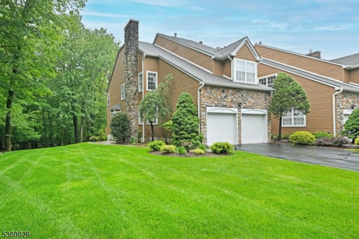 Photo of 54 Hunter Road, North Haledon NJ