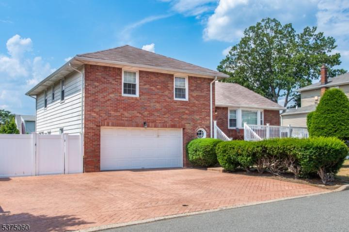 Photo of 22 Mount Pleasant Avenue, Woodland Park NJ