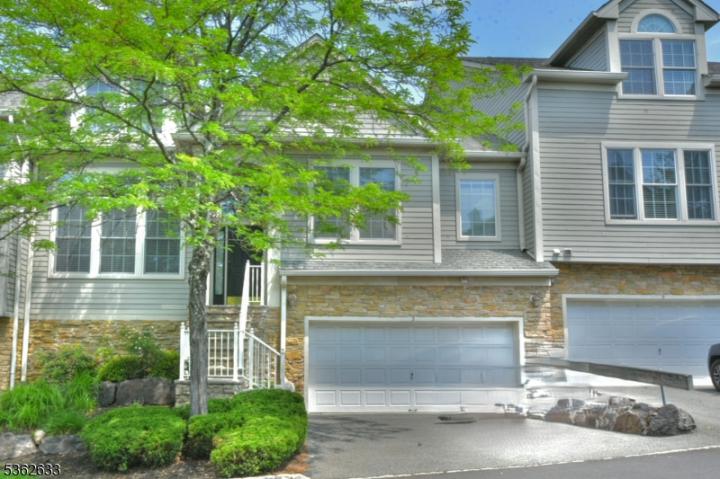 Photo of 3 Skyview Drive, North Haledon NJ
