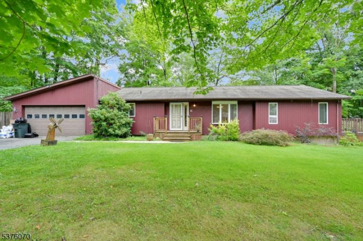 Photo of 6 Dunham Road, West Milford NJ