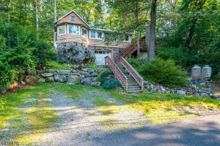 Photo of 17 Pheasant Lane, West Milford NJ