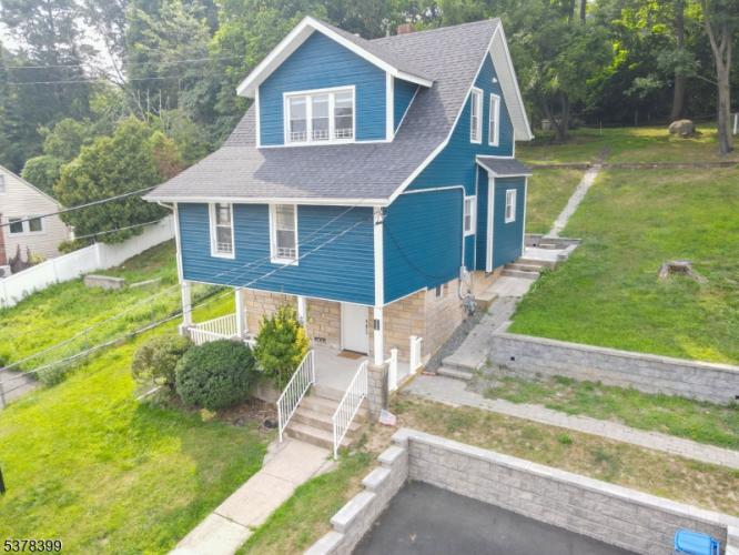 Photo of 156 Barnert Avenue, Totowa NJ