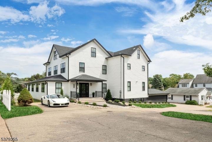 Photo of 648 Black Oak Ridge Road