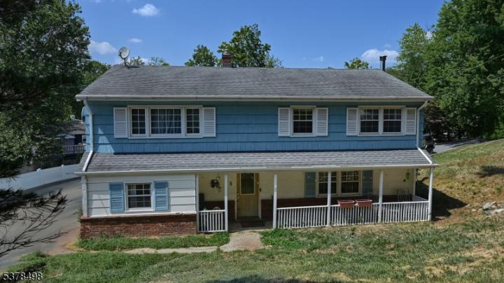 Photo of 5 Wolfe Drive, Wanaque NJ