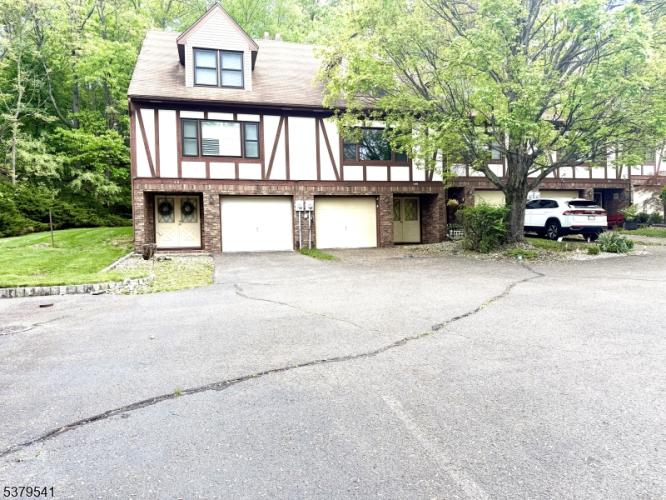 Photo of 146 Garside Avenue, Wayne NJ