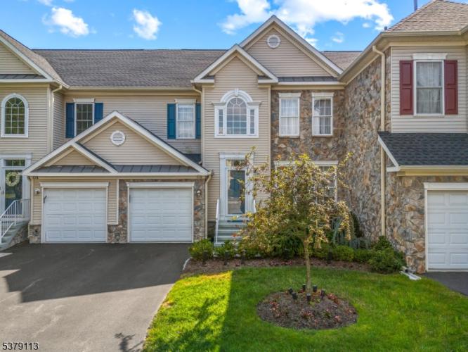 Photo of 80 Rolling Views Drive, Woodland Park NJ