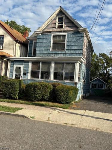 Photo of 218 W 2nd Street, Clifton City NJ