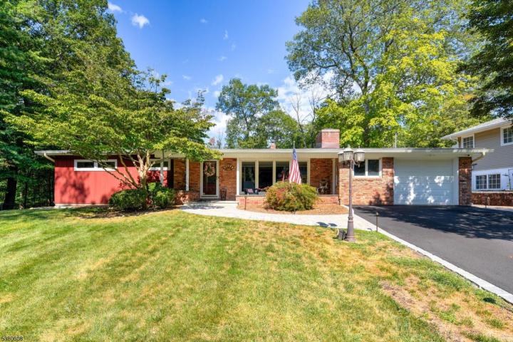 Photo of 18 Iowa Road, Wayne NJ