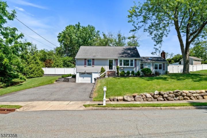 Photo of 12 Kingston Road, Wayne NJ