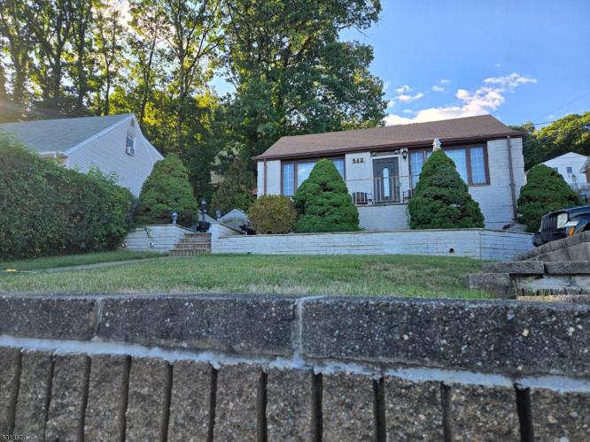 Photo of 512 Preakness Avenue, Haledon NJ