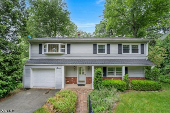 Photo of 7 Lovell Drive, Wanaque NJ