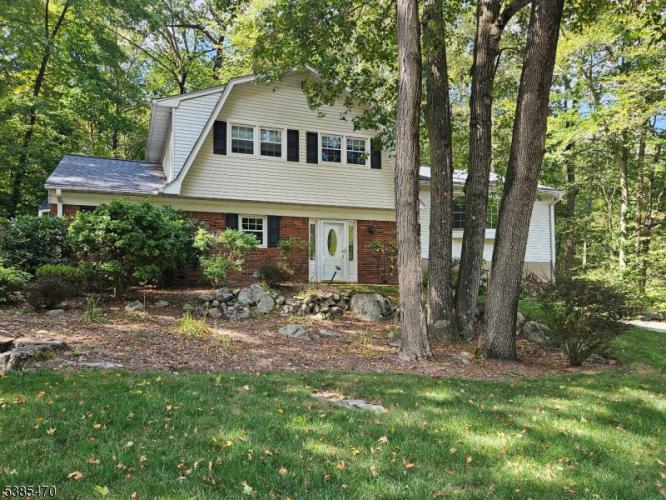Photo of 93 Edward Drive, Ringwood NJ