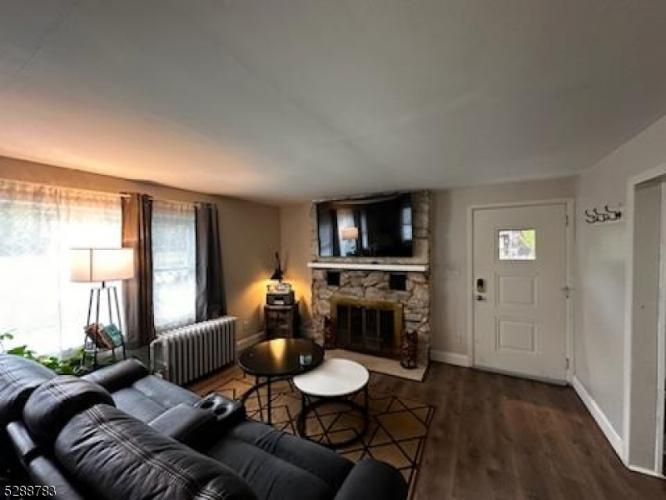 Photo of 809 Ringwood Avenue, Pompton Lakes NJ