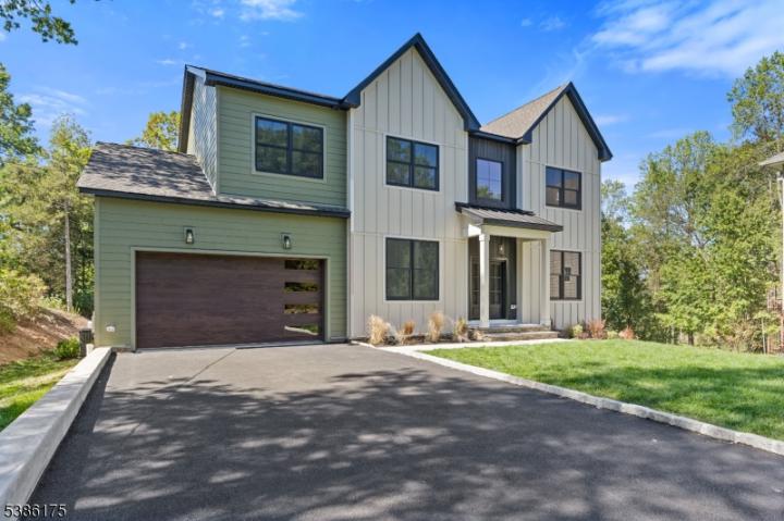 Photo of 29 Smith Lane, Wayne NJ