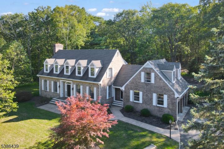 Photo of 16 Pond View Drive