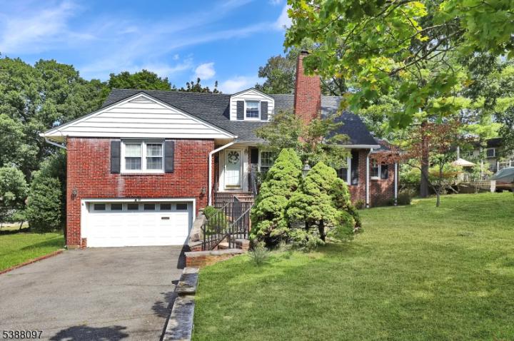 Photo of 22 Notch Park Road, Little Falls NJ