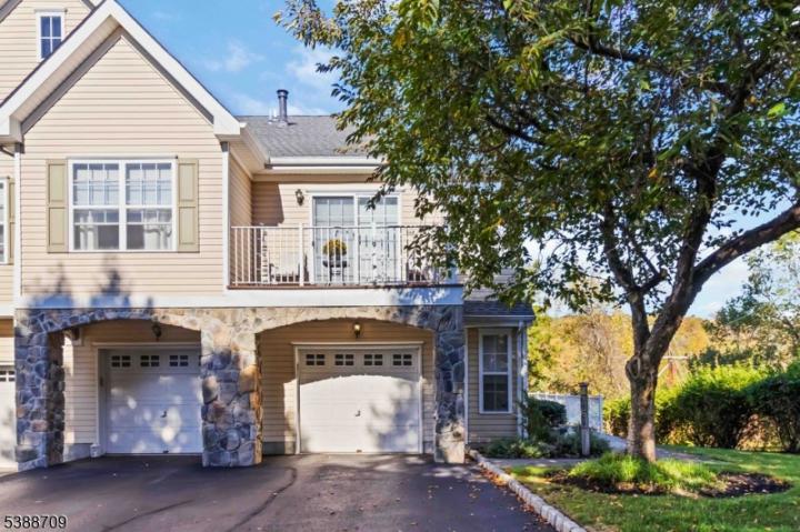 Photo of 68 Mountainside Drive, Pompton Lakes NJ
