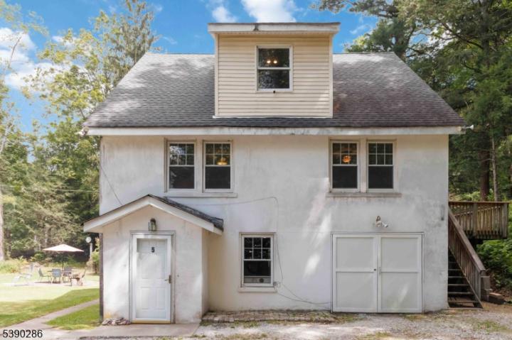 Photo of 5 Fanwood Court