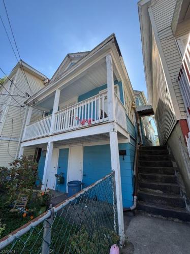 Photo of 299 W Broadway, Paterson City NJ