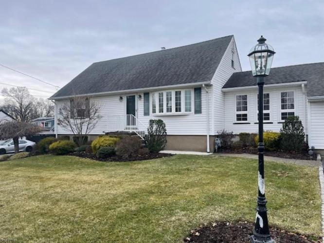 Photo of 339 Boyle Avenue