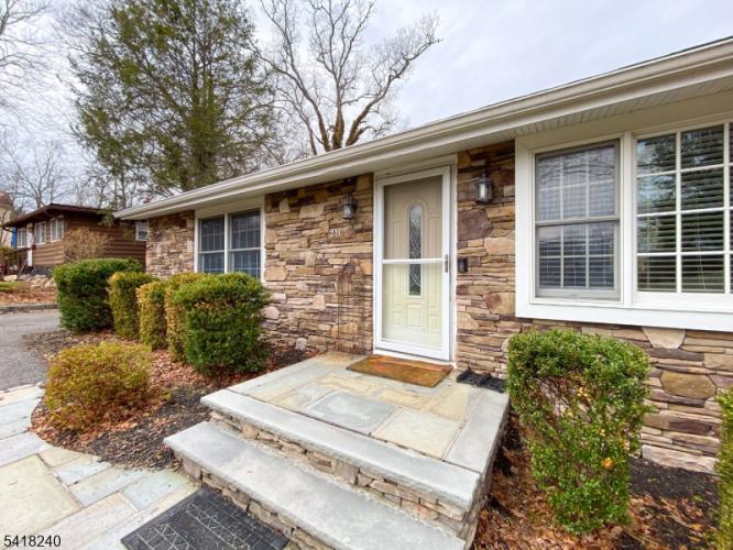 Photo of 28 Woodside Drive