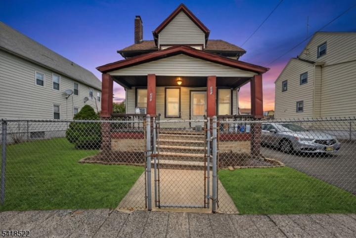 Photo of 501 E 32nd Street