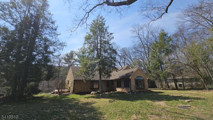 Photo of 534 Hamburg Turnpike