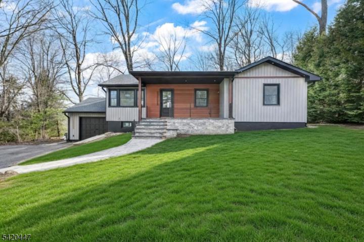 Photo of 132 Upper High Crest Drive