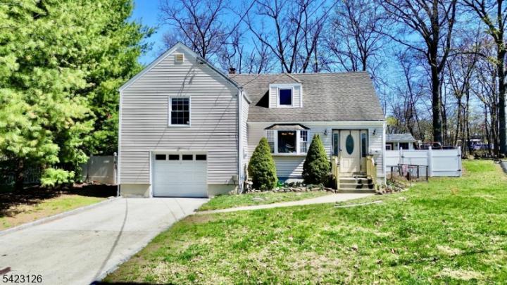 Photo of 43 Newton Road, Wayne NJ