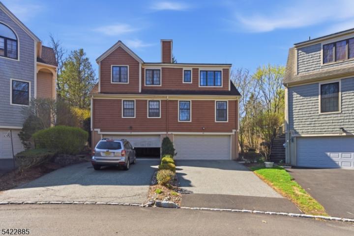 Photo of 60 Tanager Court, Wayne NJ
