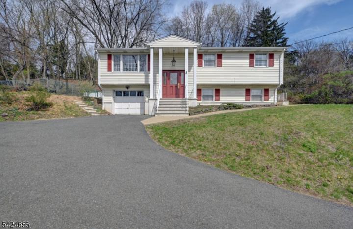 Photo of 1006 Black Oak Ridge Road, Wayne NJ