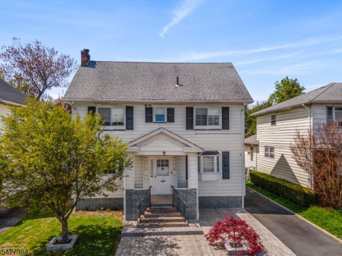 Photo of 15 Putnam Place