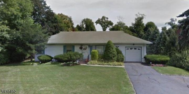 Photo of 70 Hardwick Lane, Wayne NJ