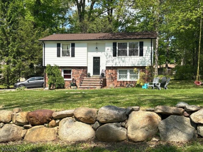 Photo of 19 Circle Drive