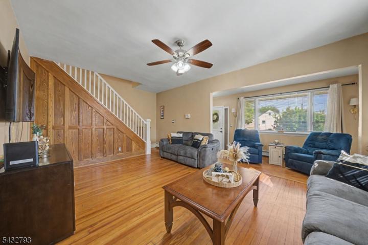 Photo of 101 Chamberlain Avenue