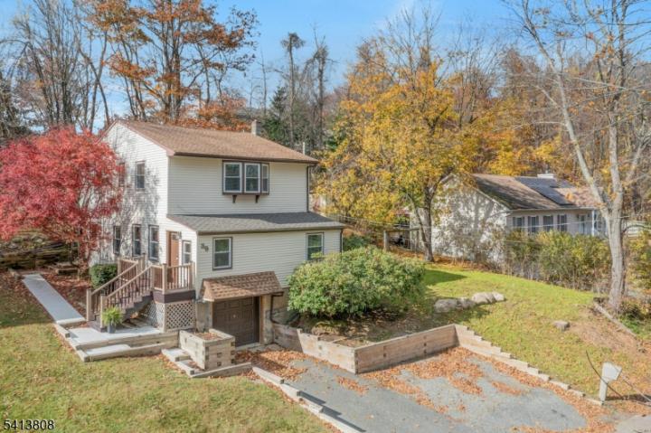 Photo of 39 Delaware Road