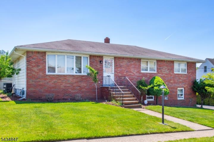 Photo of 27 Bartsch Avenue