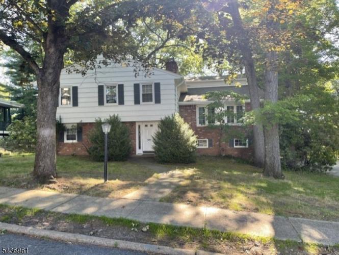 Photo of 68 Dartmouth Road, Wayne NJ