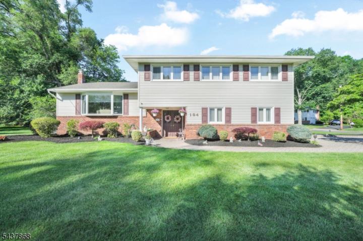 Photo of 184 Andover Drive