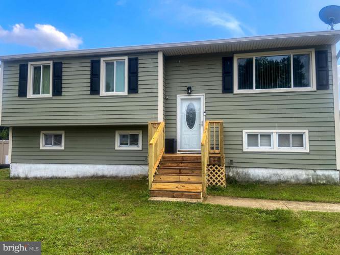 Photo of 47 Maple Shade, Elmer NJ