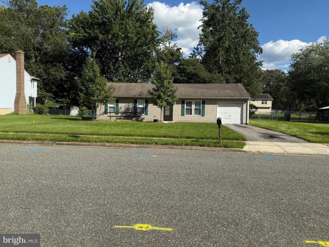 Photo of 113 Primrose Lane, Carneys Point NJ