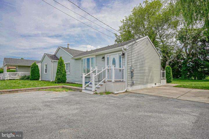 Photo of 1084 S Broadway, Pennsville NJ