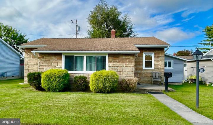 Photo of 328 Polk Avenue, Carneys Point NJ