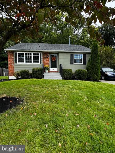 Photo of 197 Pine Avenue