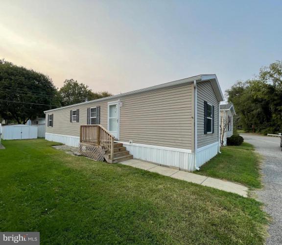 Photo of 1 Victory Avenue 27, Pennsville NJ