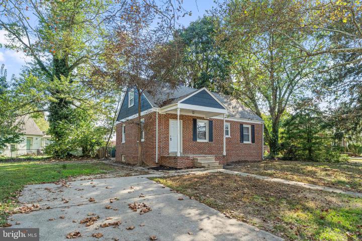 Photo of 188 Cook Avenue