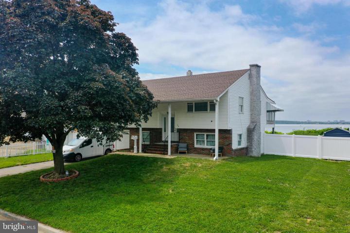 Photo of 49 Delaware Drive