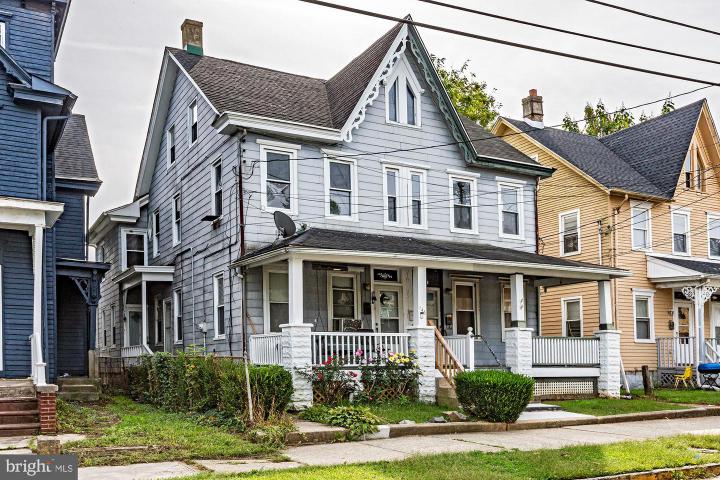 Photo of 146 Seventh Street