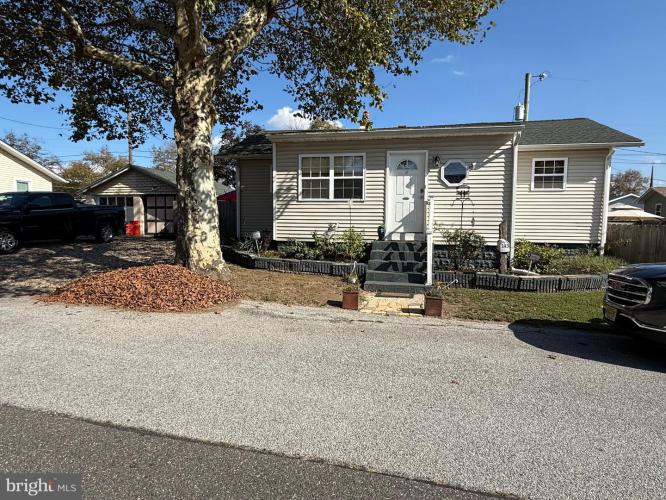Photo of 243 C Street, Carneys Point NJ
