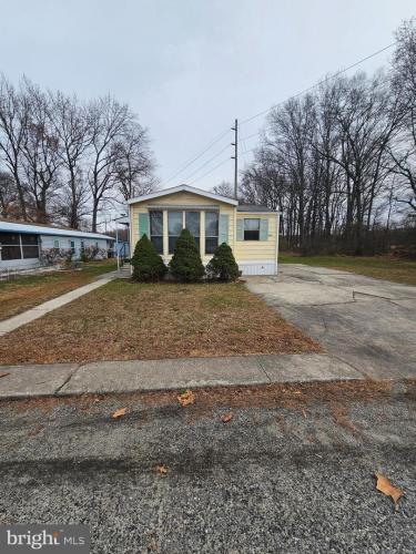 Photo of 239 Pin Oak, Carneys Point NJ